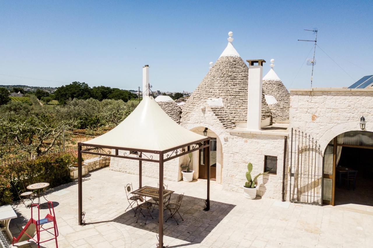 אלברובלו Trulli Nuova Aia Resort מראה חיצוני תמונה