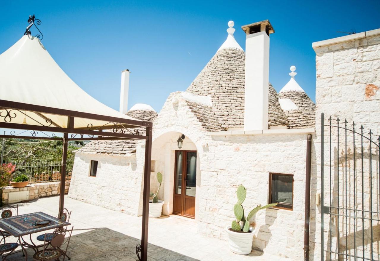 אלברובלו Trulli Nuova Aia Resort מראה חיצוני תמונה